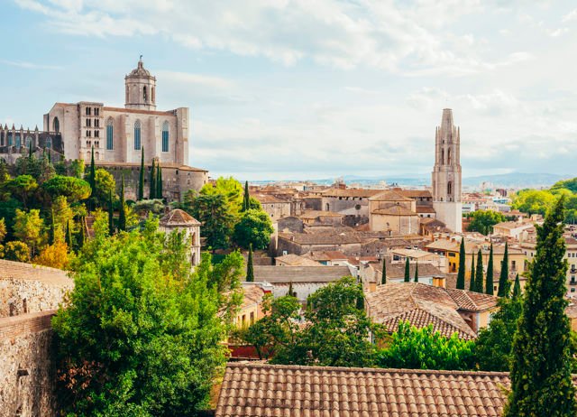 Discover Girona: A Charming Catalan Gem for History, Culture, and Culinary Delights