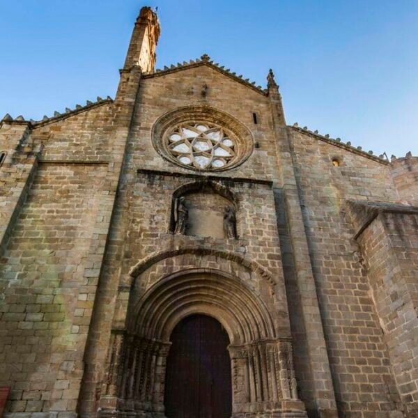 Plasencia Unveiled: A Journey Through History, Culture, and Delightful Surprises
