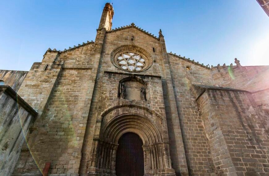 Plasencia Unveiled: A Journey Through History, Culture, and Delightful Surprises