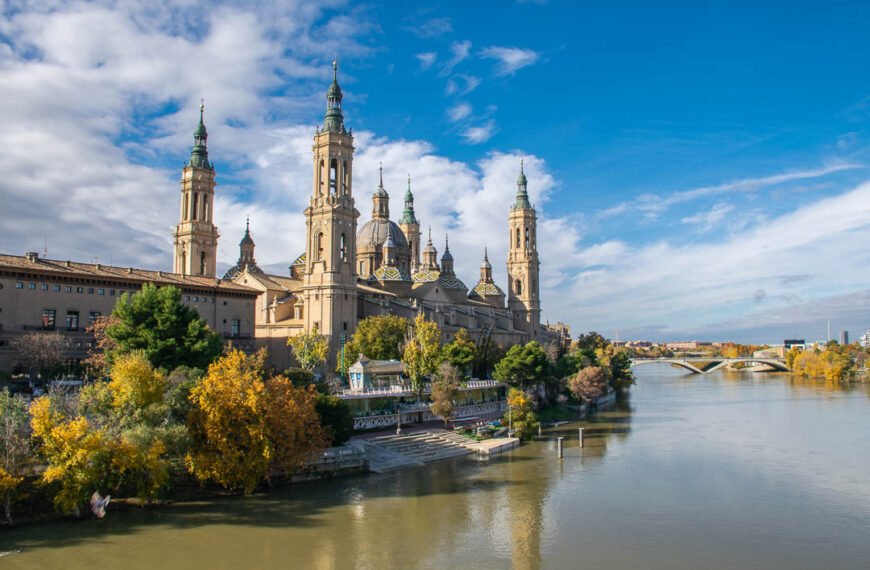 Zaragoza: Discover a Complete Destination